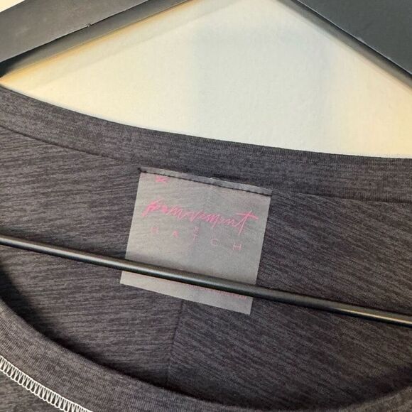 $60 Free people Movement x Hatch Right On Run Layer size small m9 - Picture 4 of 6